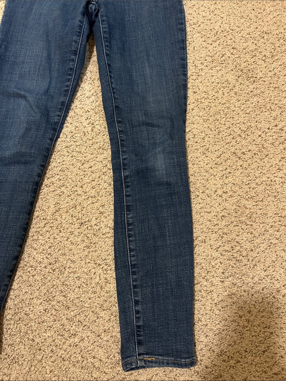 Levi’s 311 Shaping Skinny Medium Blue - Picture 4 of 10